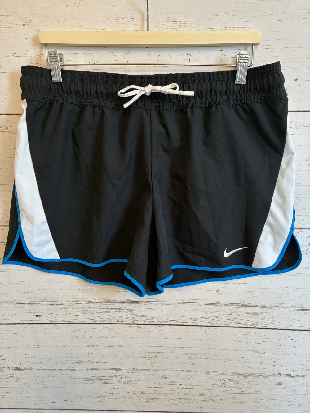 Women’s Nike Black Dri-Fit Athletic Shorts with White and Blue Trim, sz L, NWOT